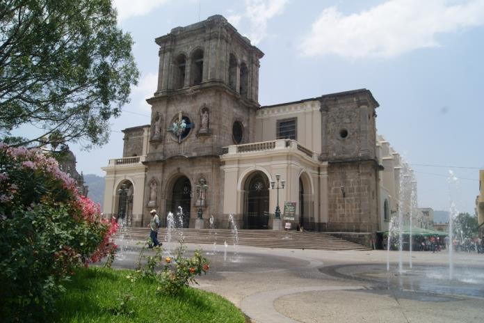 INAH da luz verde para reconstrucción de las torres en Catedral de Zapotlán el Grande