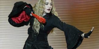Madonna presenta &acute;Confessions II&acute; en un concierto sorpresa en Times Square