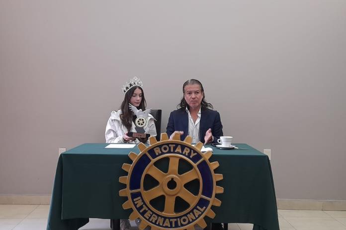 Club Rotario de Lagos de Moreno recibió la estatuilla Paloma de la Paz