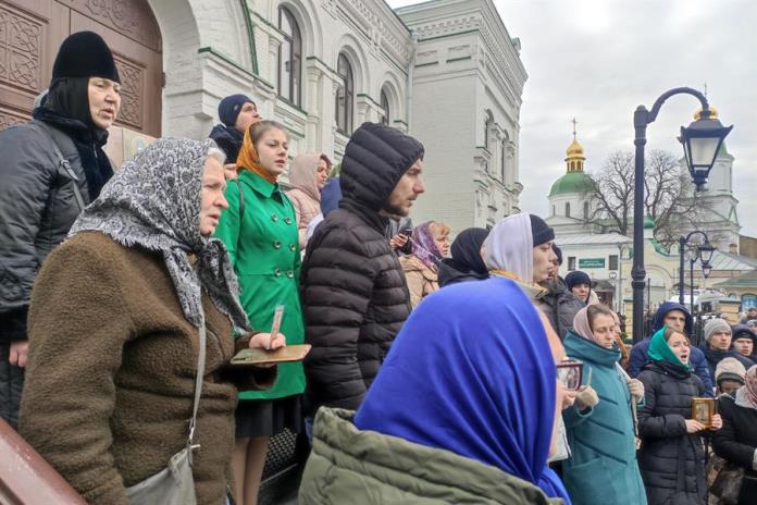 Crece la tensión entre Kiev y la iglesia ortodoxa ucraniana acusada de prorrusa