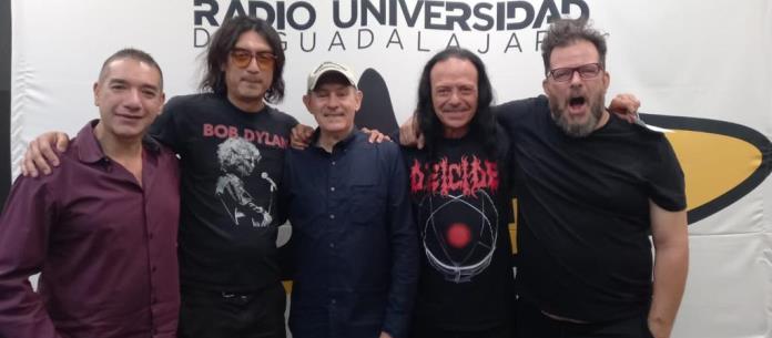 Crossover 49 Aniversario - Ma. 30 May 2023 - 22 a 23 hrs Crossover 49 Aniversario - Ma. 30 May 2023 - 22 a 23 hrs