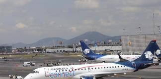 El aeropuerto de Ciudad de México reanuda su actividad tras fuertes lluvias del domingo