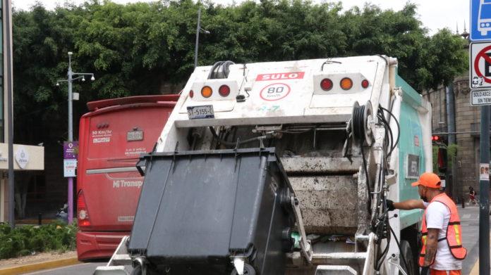 Caabsa dejará de recoger basura en mercados; Guadalajara se hará cargo de éstos