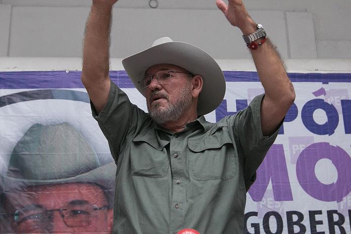 Asesinan a Hipólito Mora, fundador de los grupos de autodefensa de Michoacán Asesinan a Hipólito Mora, fundador de los grupos de autodefensa de Michoacán