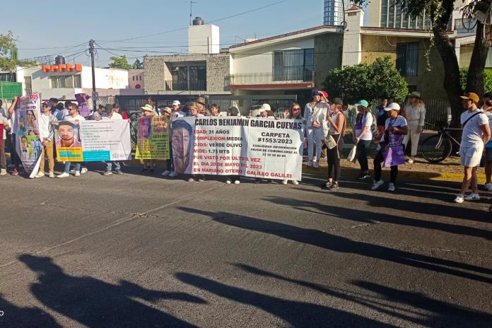 Familiares de desaparecidos del supuesto call center marchan en silencio para exigir resultados