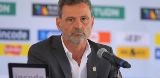 Tras el fracaso en la Nations League, Cocca fuera del Tri