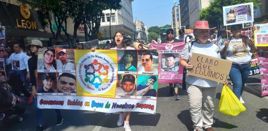 Colectivos de familias de desaparecidos realizan marcha y exigen a Alfaro que no se detenga la búsqueda de personas 