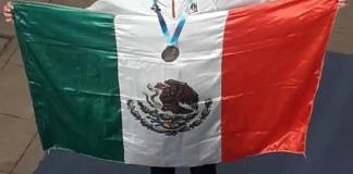 El jalisciense Osmar Olvera logra plata en Mundial de Natación